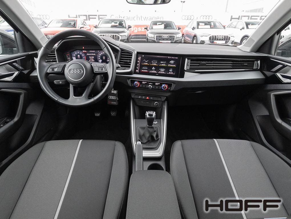 Audi A1 allstreet TFSI Parkhilfe v + h Sitzheizung Apple C 