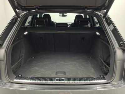 Audi SQ8 e-tron 370 kW UPE: 125.800 EUR 