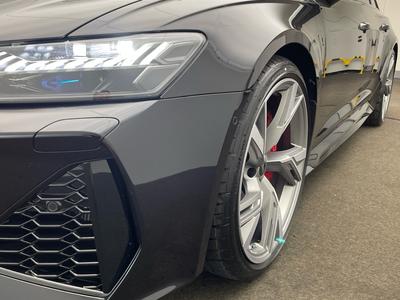 Audi RS6 Avant RS-Dynamikpaket plus Panorama Matrix 