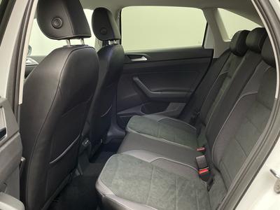 VW Taigo Style 1,5 TSI Komfort-Sitze Temp. Navi LED 