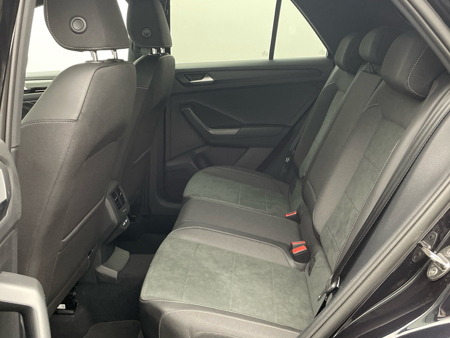 VW T-Roc Style 1.5 TSI Business-Paket Komfort-Sitze 