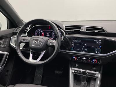 Audi Q3 S line 35 TDI S tronic MMI LED AHK Sitzhzg. 