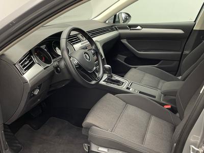 VW Passat Variant Comfortline 2.0 TDI Navi LED SHZ 