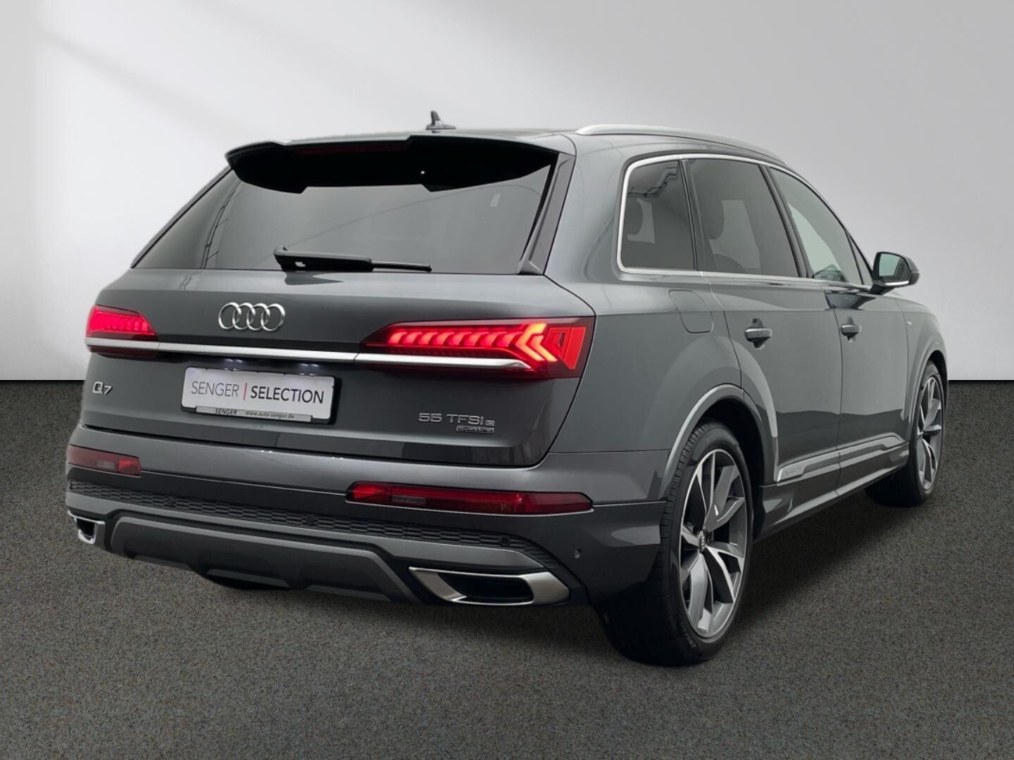 Audi Q7 55 TFSI e S line quattro Matrix Panorama AHK 