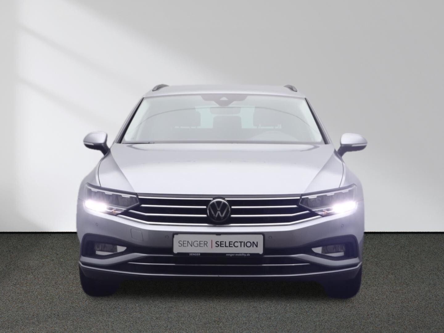 VW Passat Variant Business 1.5 TSI Navi CarPlay LED 