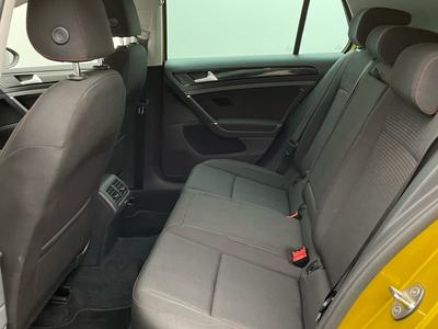 VW Golf VII 1.4 TSI DSG Navi CarPlay Komfort-Sitze 