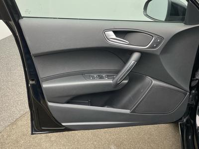 Audi A1 Sportback Sport 1.6 TDI MMI Xenon PDC Sitzh. 