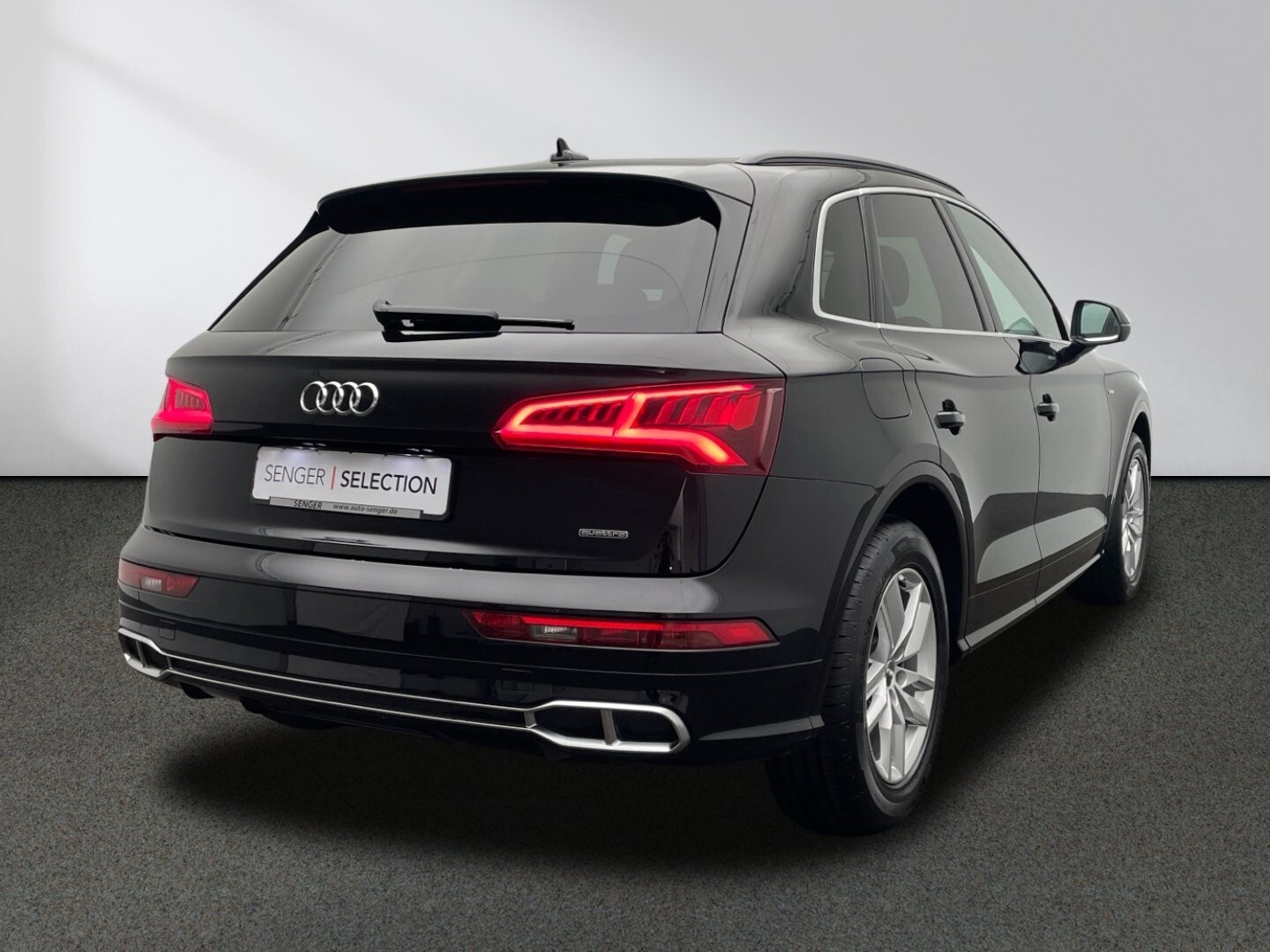 Audi Q5 55 TFSI e quattro S tronic LED Panorama AHK 