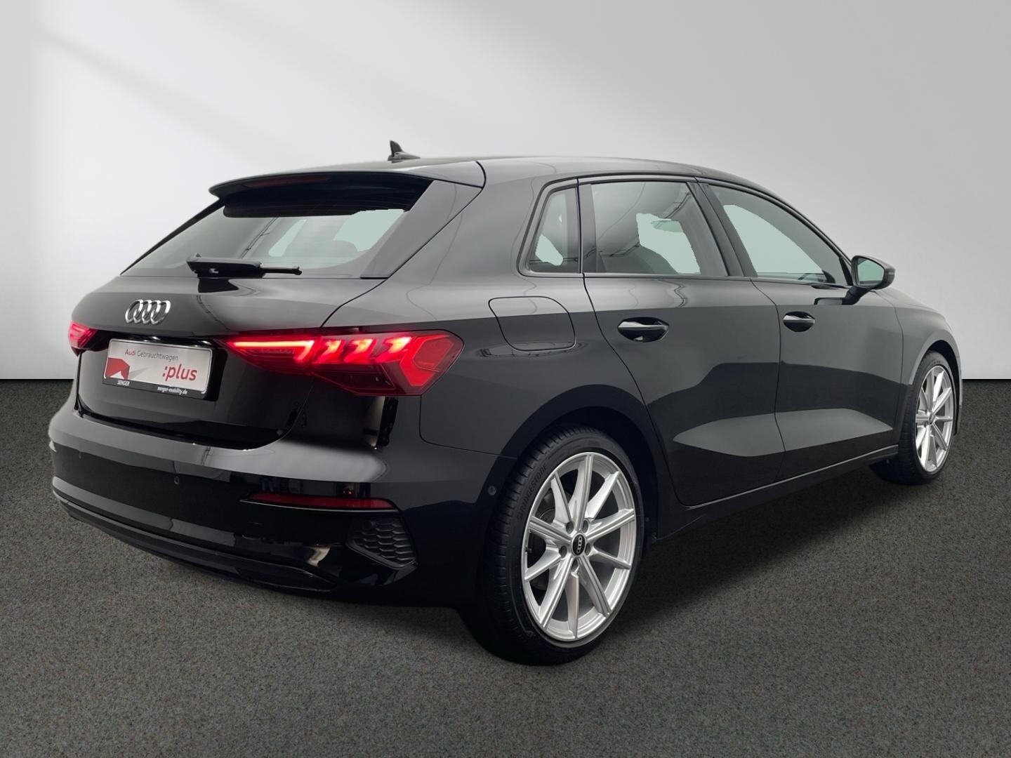 Audi A3 Sportback Advanced 35 TDI LED B&O AHK Sitzh. 