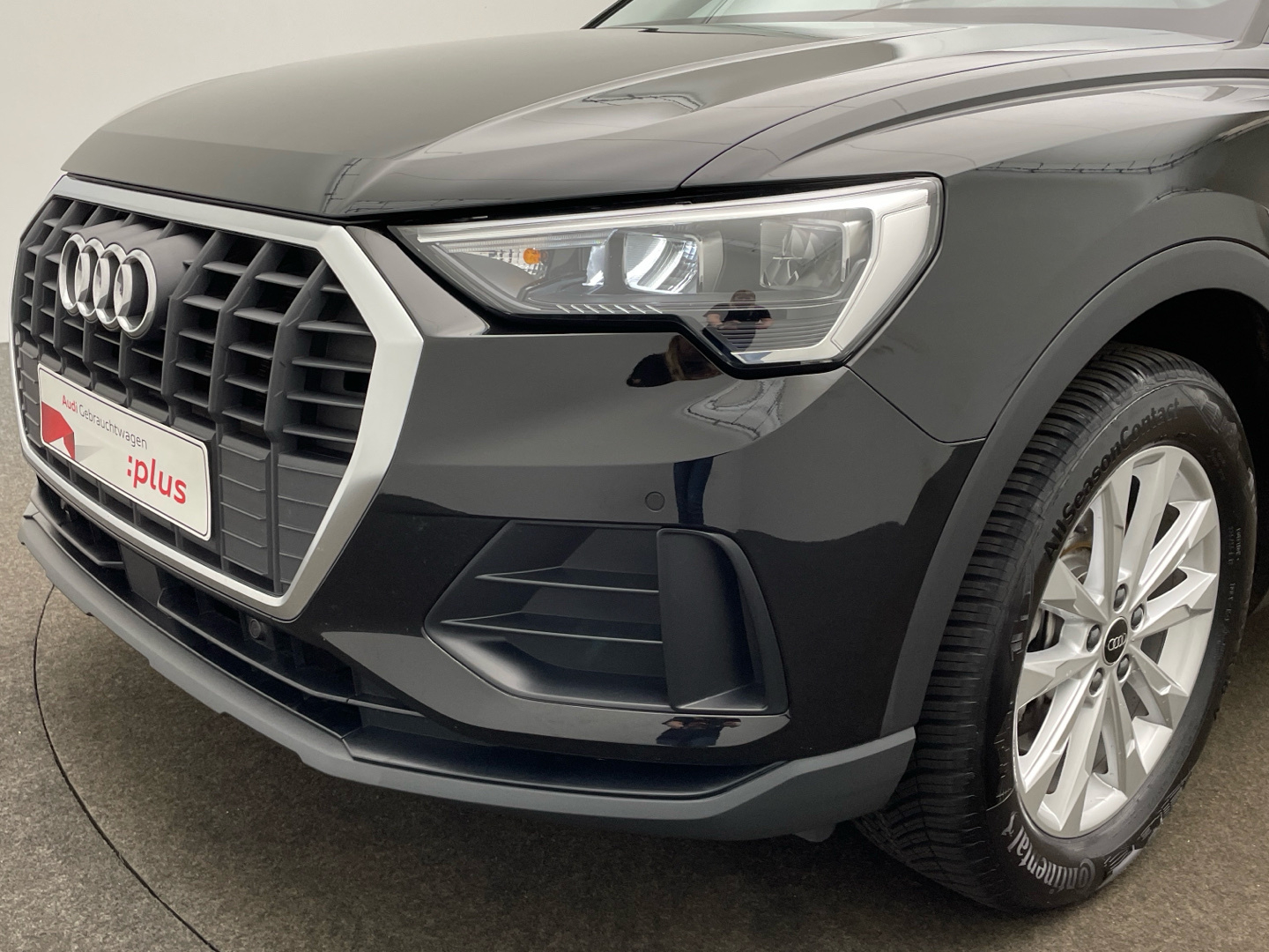 Audi Q3 45 TFSI e S tronic LED Panorama AHK Sitzhzg. 