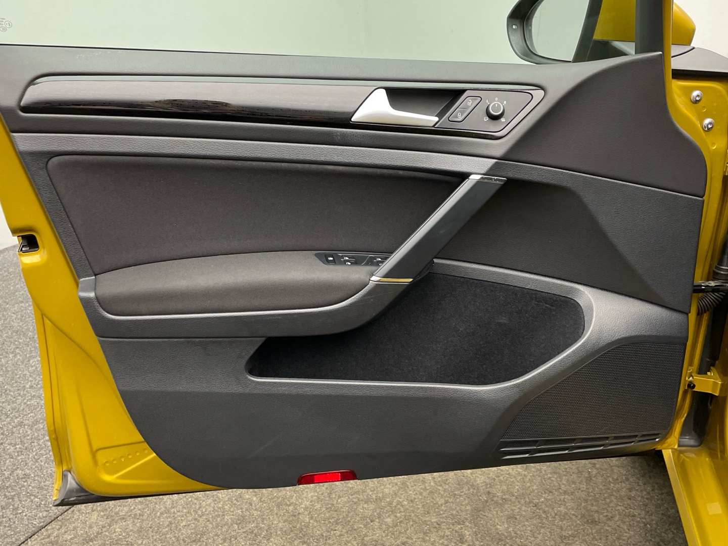 VW Golf VII 1.0 TSI DSG Navi CarPlay Komfort-Sitze 