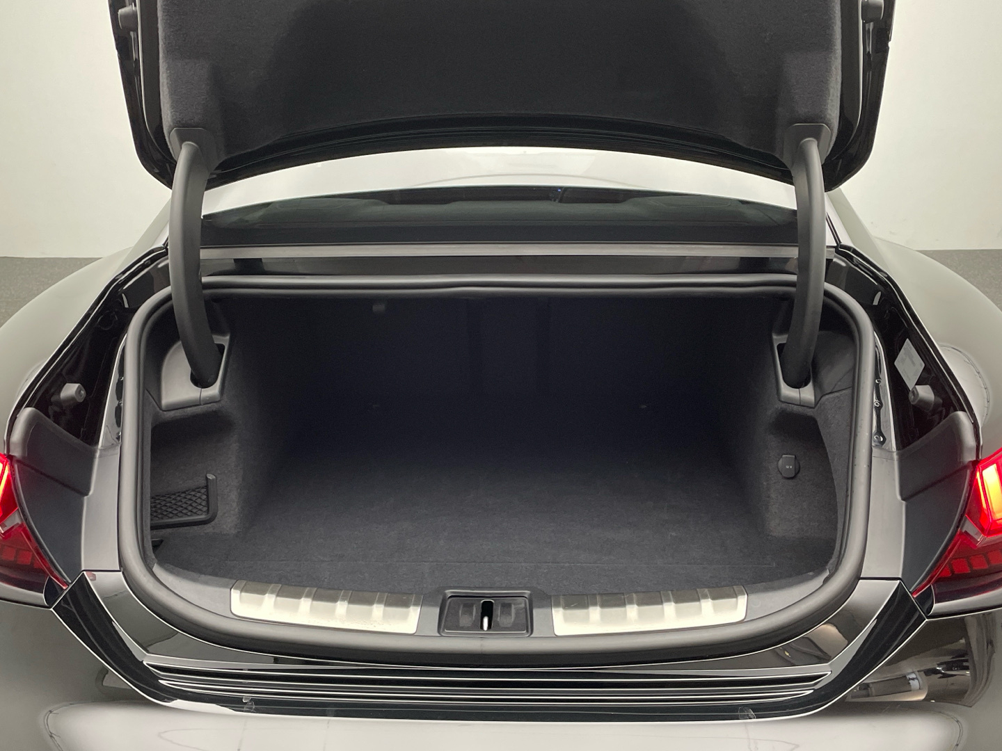 Audi RS e-tron GT Matrix-LED B&O HUD Memory Navi 