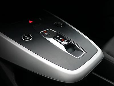 Audi Q4 e-tron 35 - LED,SHZ,PDC 