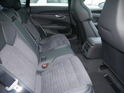Audi E-tron GT MATRIX,4xSITZH,SPORT,BANG&OLUFSEN,NAVI 
