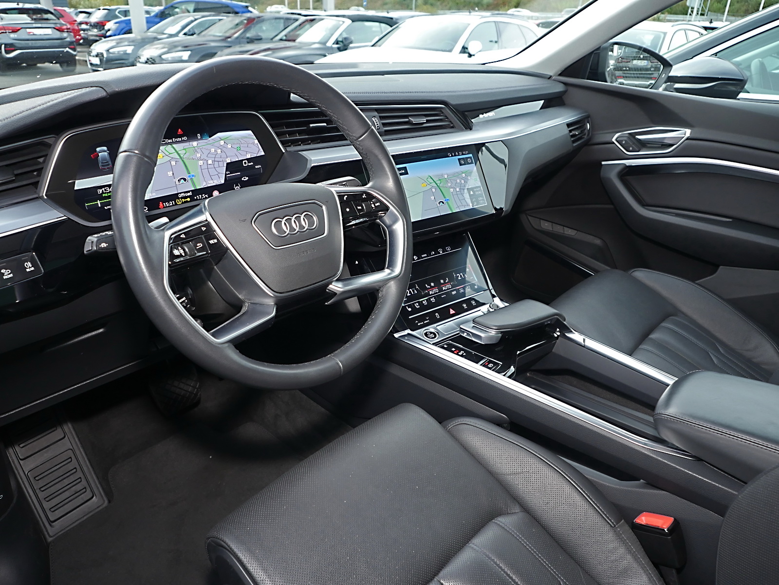 Audi E-tron Sportback 55 S line/Pano/Sitzbel+Mass/HuD 