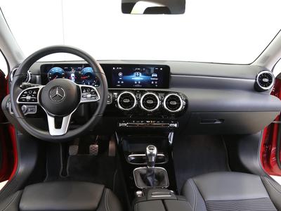 Mercedes-Benz A 180 Progressive* LED-Licht* MBUX-High-End* Temp.+ 