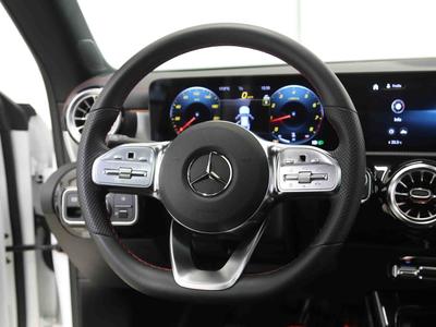 Mercedes-Benz CLA 200 AMG* PANO* NIGHT* Ambientebel.* Keyless-Go++ 