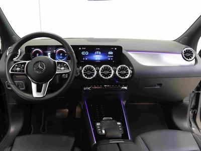 Mercedes-Benz EQA 300 4M Advanced-Paket* WD-Glas* Kamera* LED++++ 