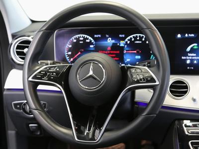 Mercedes-Benz E 300 T e Avantgarde* Schiebedach* Totwinkeassist+ 