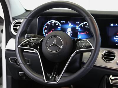 Mercedes-Benz E 200 Avantgarde* Totwinkelassist* Kamera* LEDLicht 