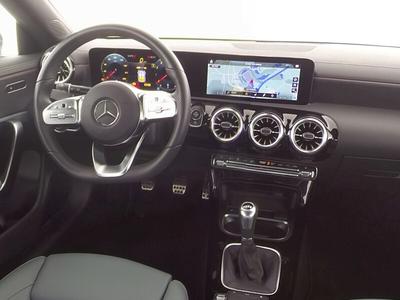 Mercedes-Benz CLA 200 Shooting Brake AMG* PANO-SHD* Totwinkel+++ 