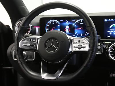 Mercedes-Benz CLA 200 Shooting Brake AMG* NIGHT* Ambientebel.+++ 