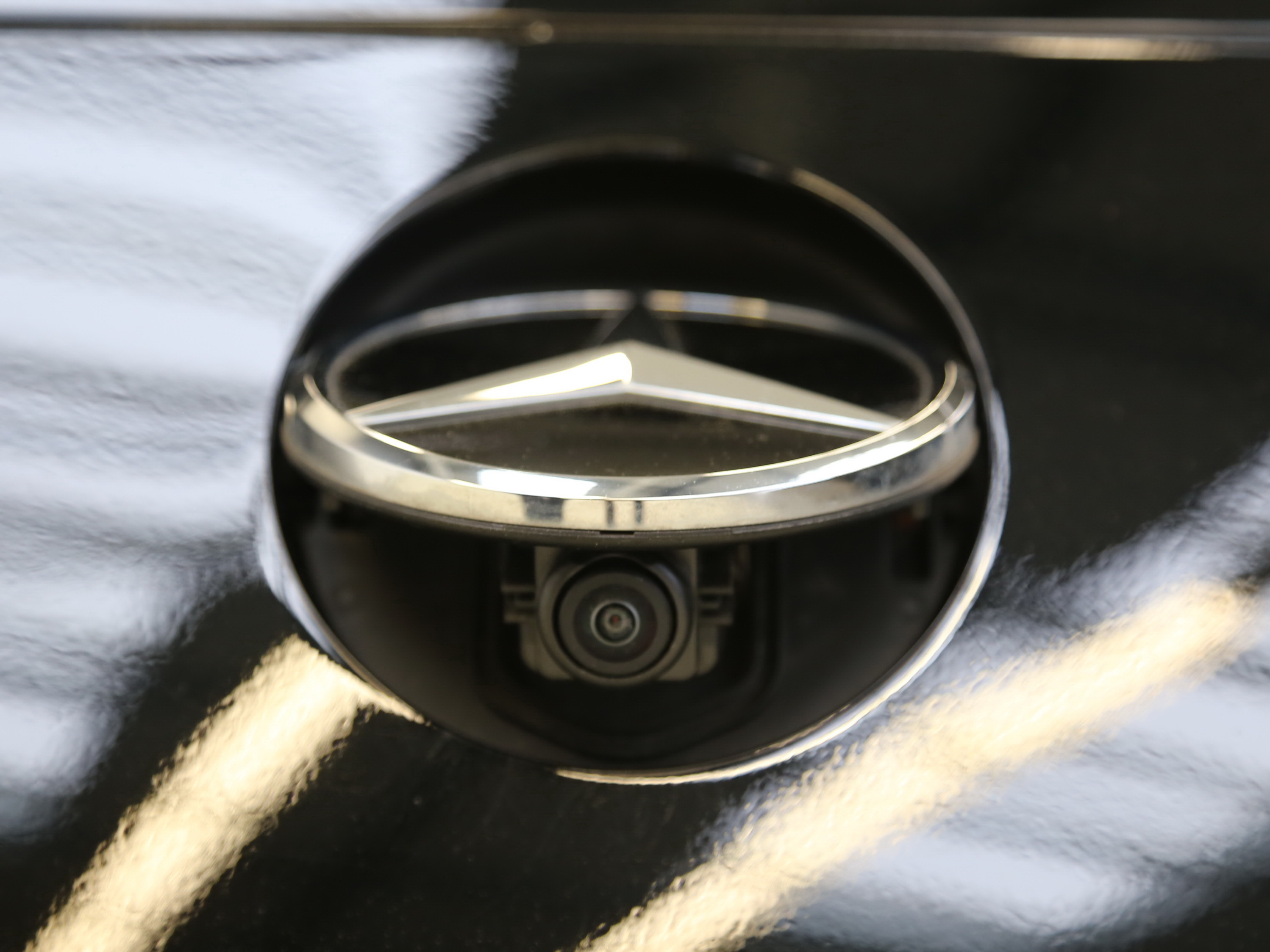 Mercedes-Benz CLA 250 Shooting Brake e Kamera* LED* MBUX-HIGHEND 