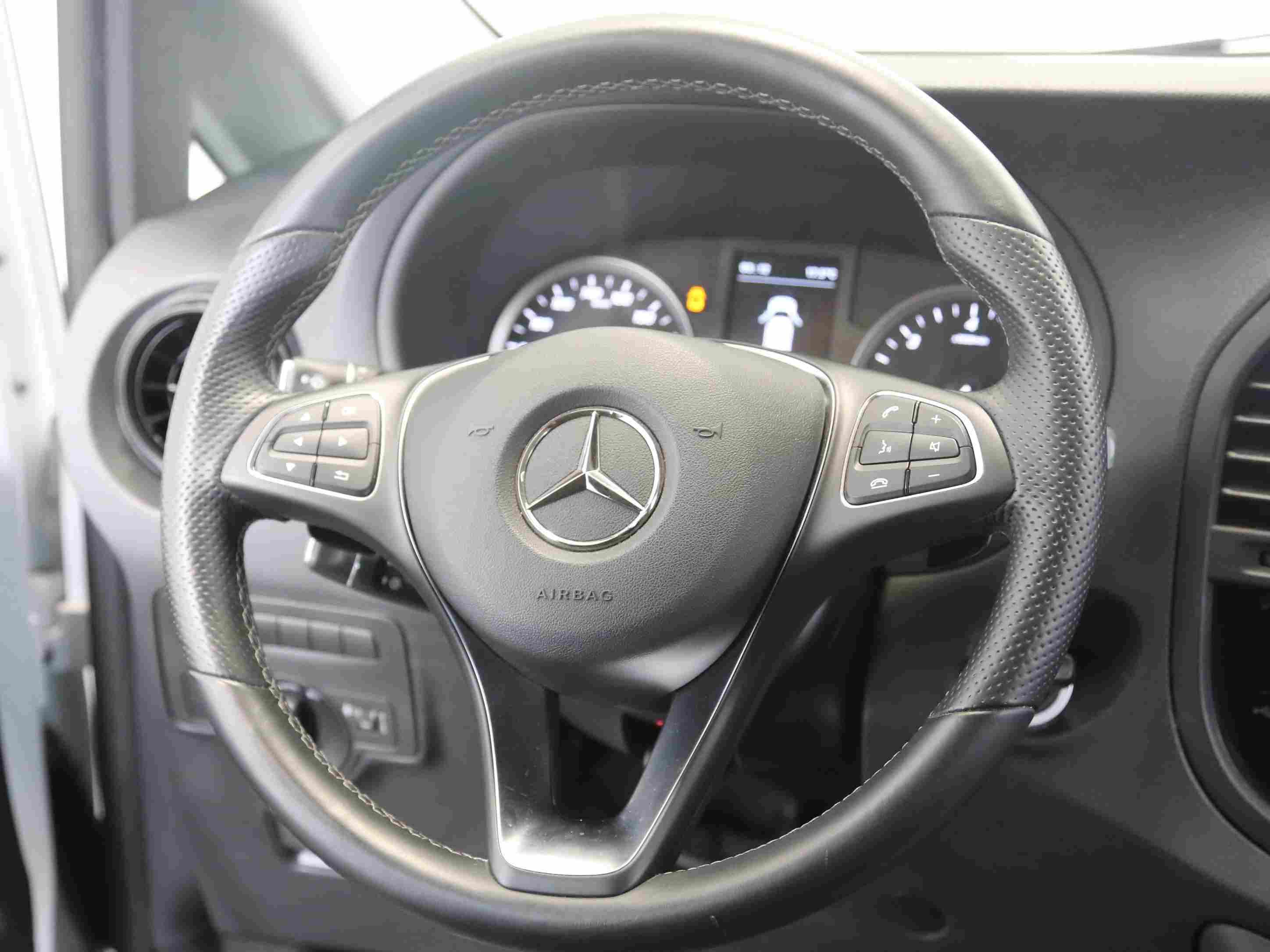 Mercedes-Benz Vito 114 d Tourer-Pro* DAB* Totwinkel* Klima* SHZ+++ 
