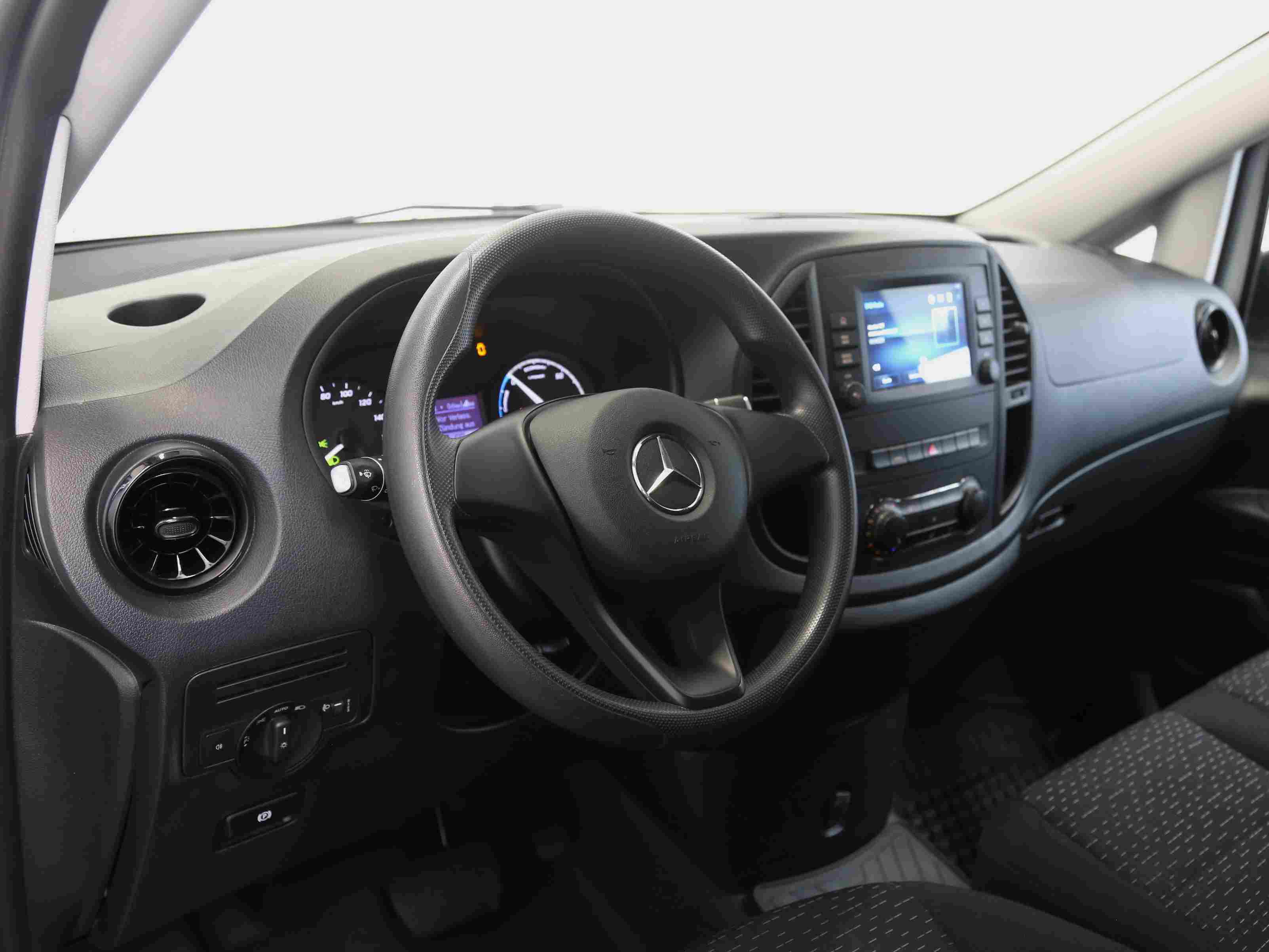 Mercedes-Benz Vito 111 e Kasten-XL* DAB* SHZ* Wartungs-Paket+++++ 