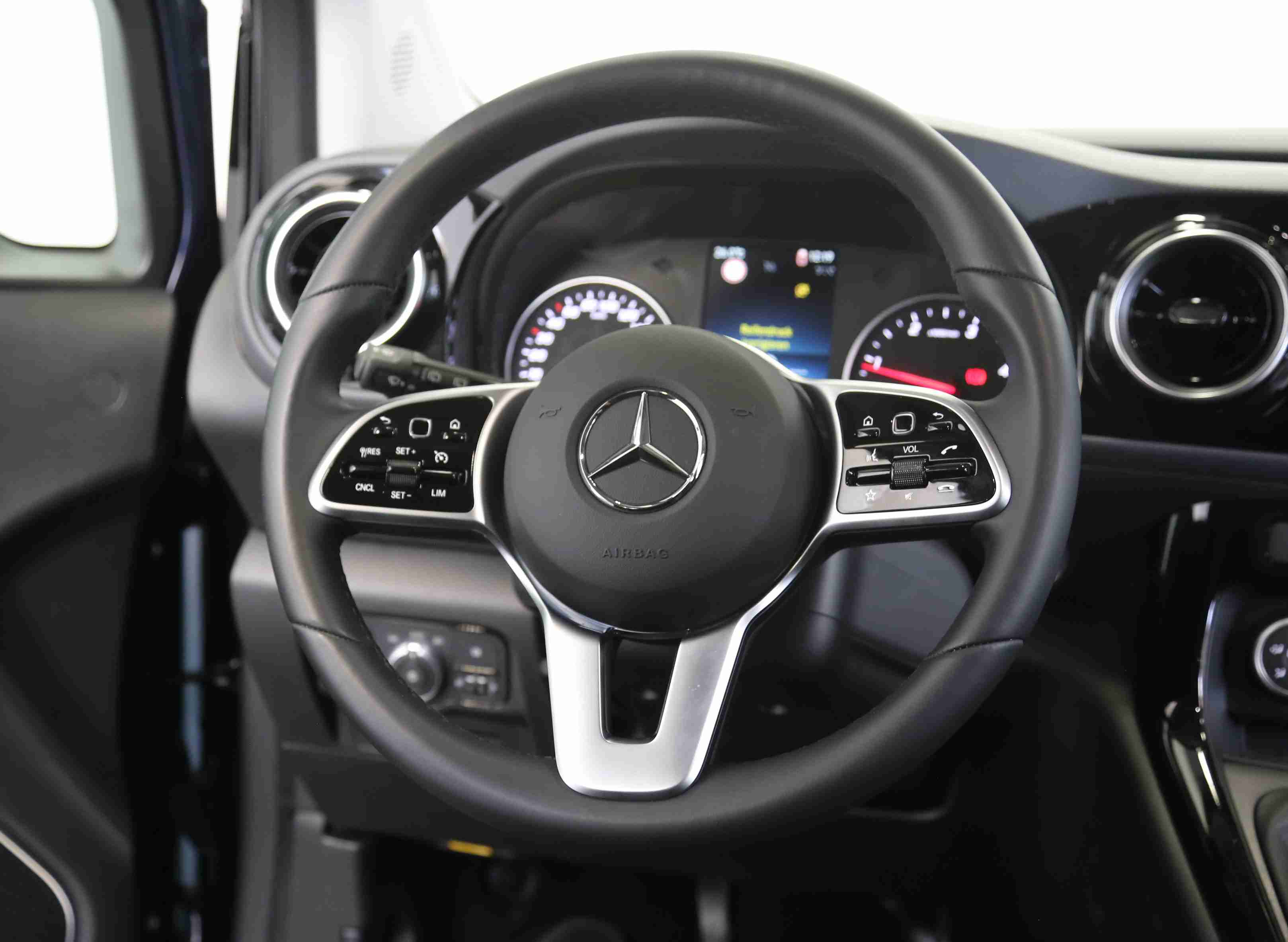 Mercedes-Benz T 180 d Style* Parkassist* Tempomat* Klima* Spurassi 