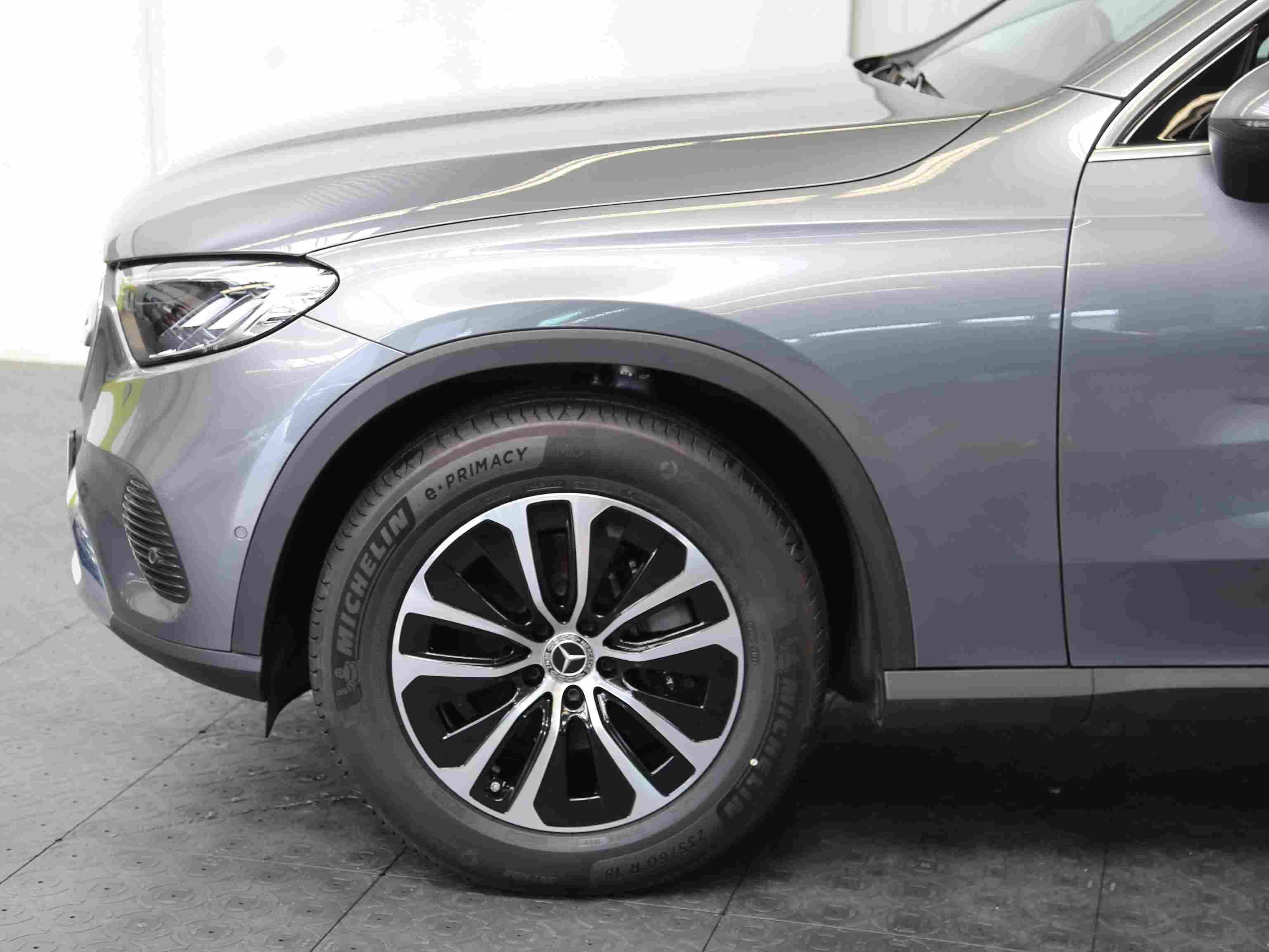 Mercedes-Benz GLC 220 d 4M Avantgarde* AHK* Distronic* Kamera++++ 