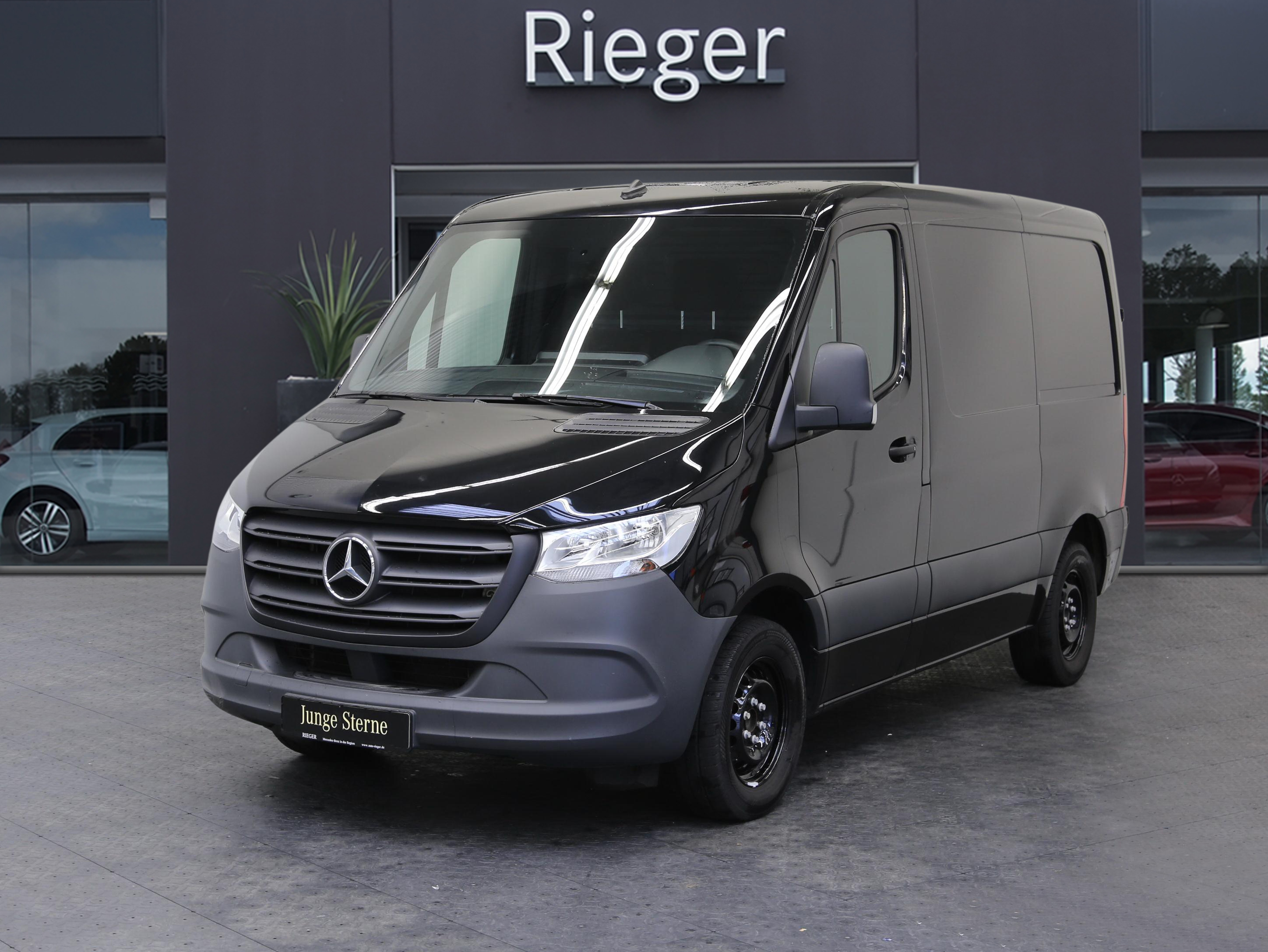 Mercedes-Benz Sprinter 315 CDI L1H1* 3250* MBUX* SHZ* Kamera* Holzb 