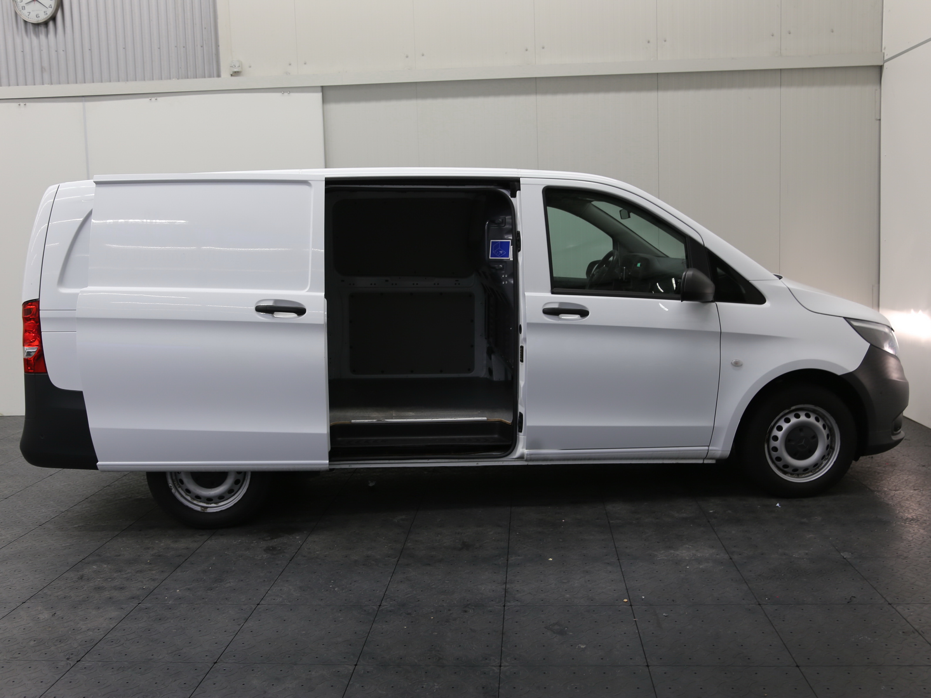 Mercedes-Benz Vito 114 cdi Klima* DAB* AHK-fest* Automatik* 3Sitze 