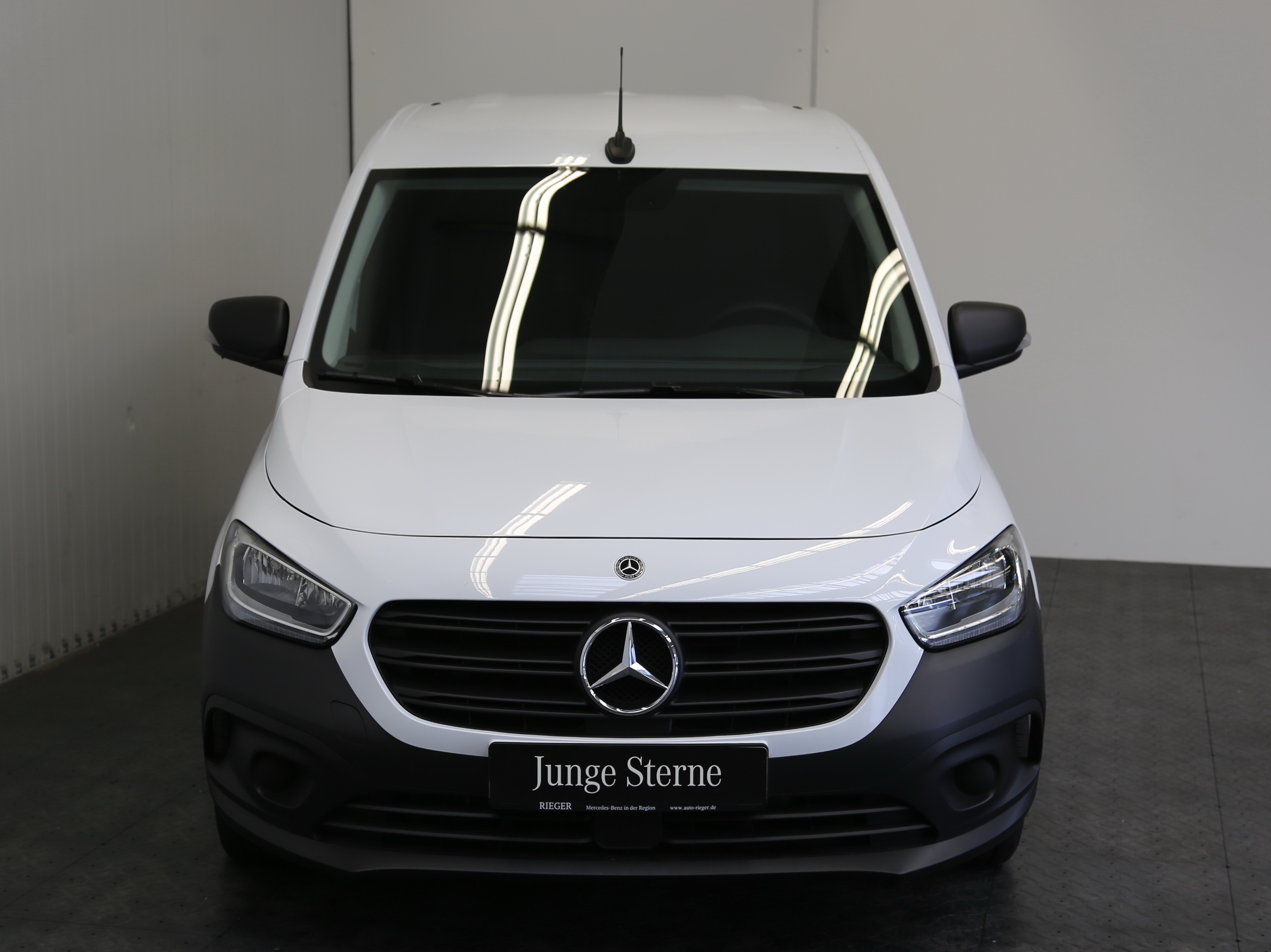 Mercedes-Benz Citan 108 CDI Base* DAB* Klimaanlage* Park-Paket+++ 