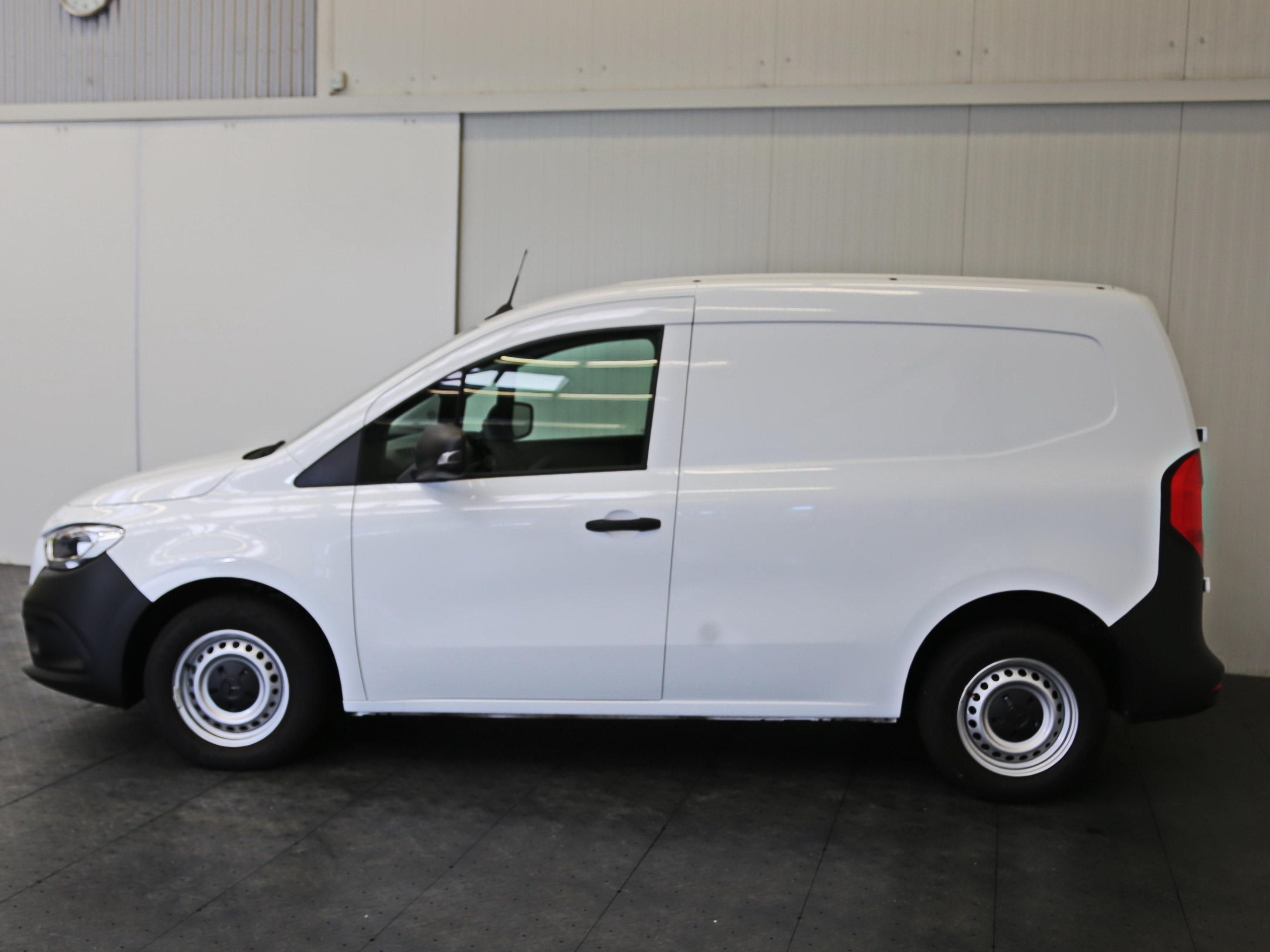 Mercedes-Benz Citan 108 CDI Base* DAB* Klimaanlage* Park-Paket+++ 