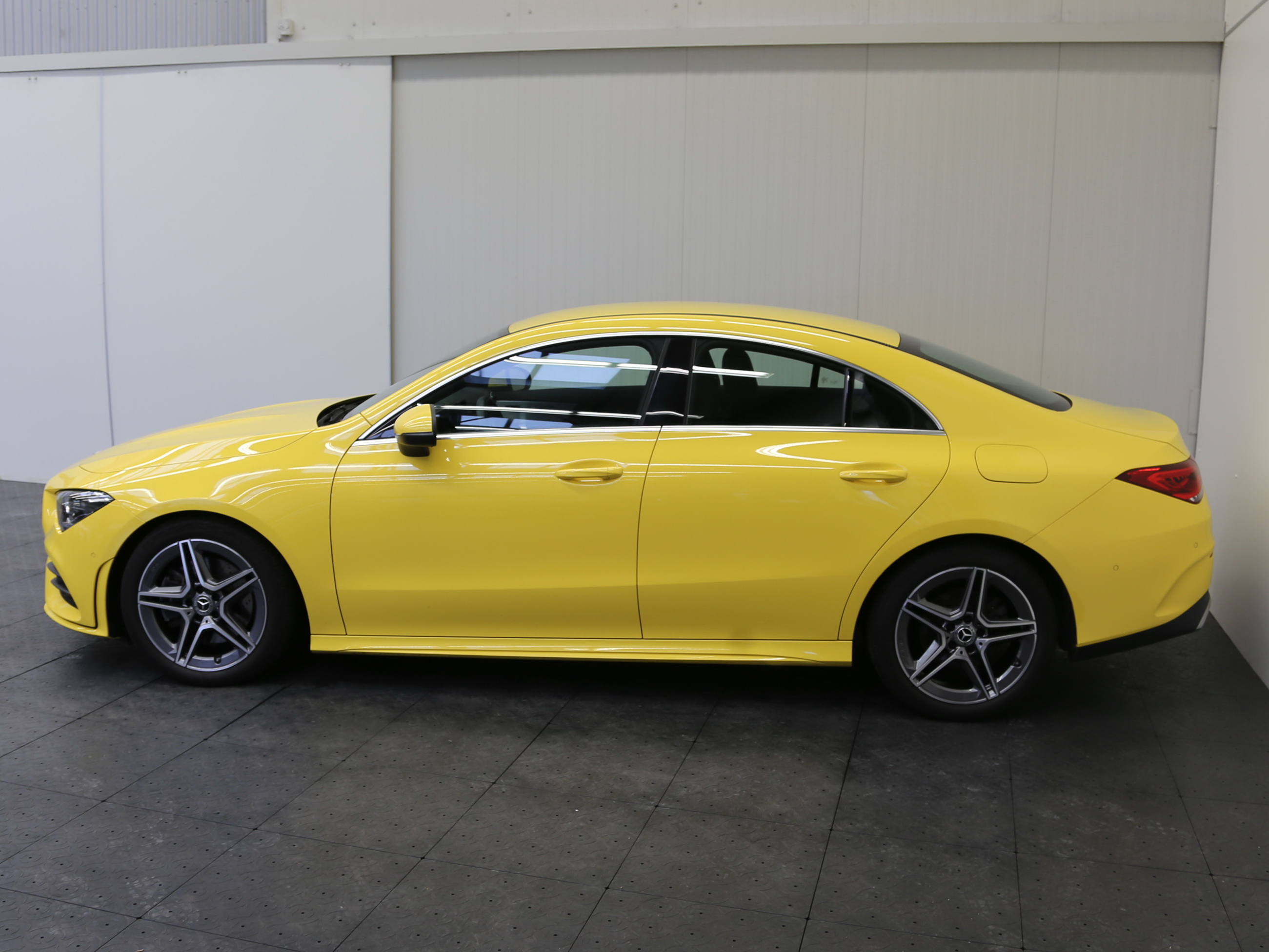 Mercedes-Benz CLA 220 d AMG* LED* EDW* Klimaautomatik* Kamera+++++ 