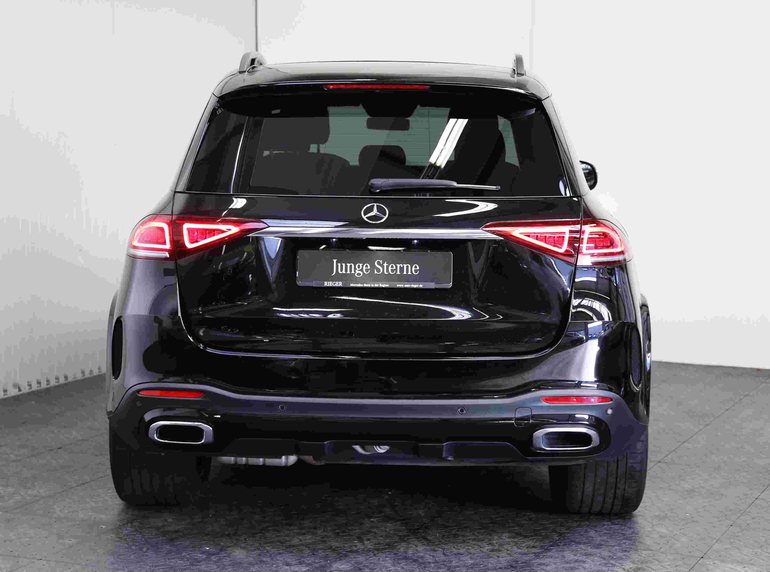 Mercedes-Benz GLE 400 d 4M AMG* NIGHT* 360°* AHK* PANO* Burmester++ 