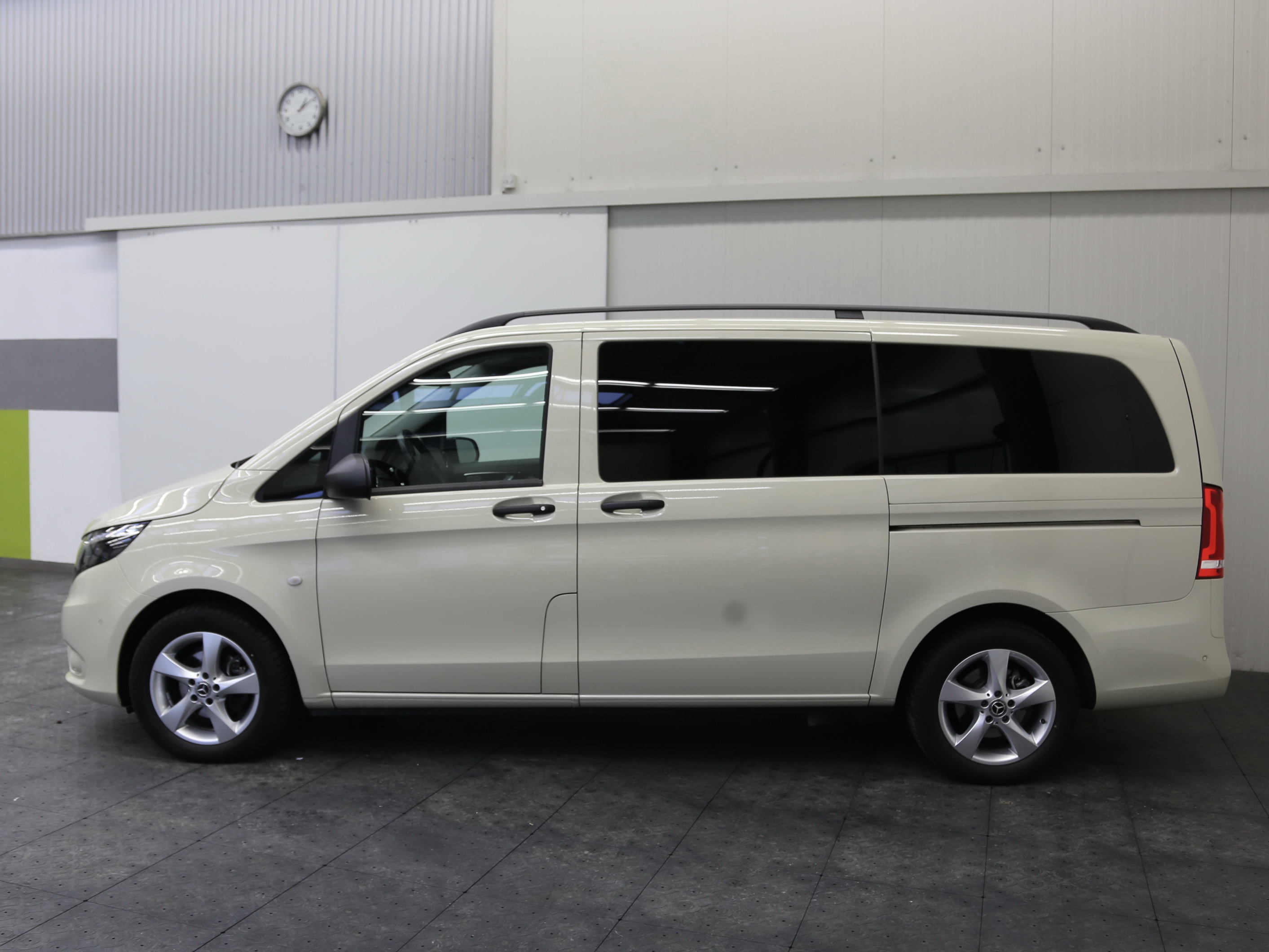 Mercedes-Benz Vito 116 CDI Tourer-Pro* LED* Kamera* AHK* Distronic 