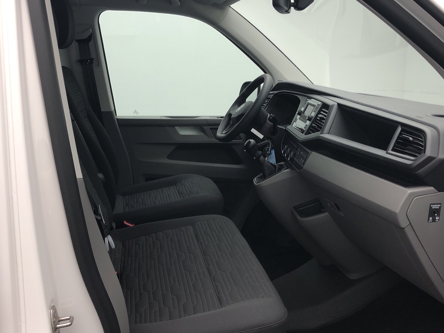 VW T6.1 Caravelle Comfortline 2.0 TDI 9-Sitzer AHK 