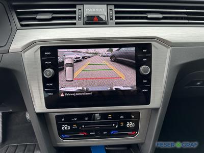 VW Passat Variant 1.5 TSI DSG KAMERA NAVI AHK ACC LED 