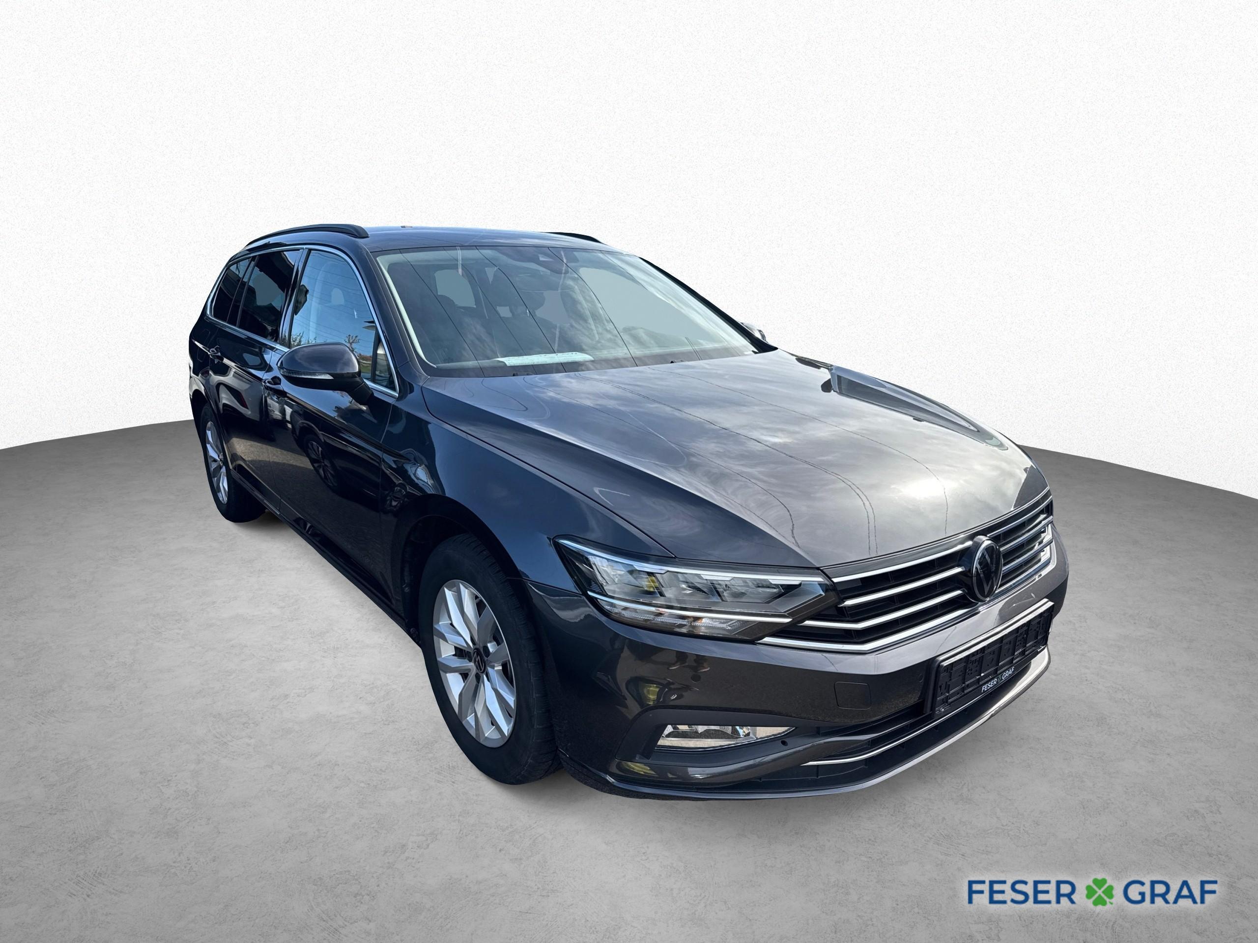 VW Passat Variant 1.5 TSI DSG BUSINESS LED AHK NAVI APP SHZ GJR PDC 