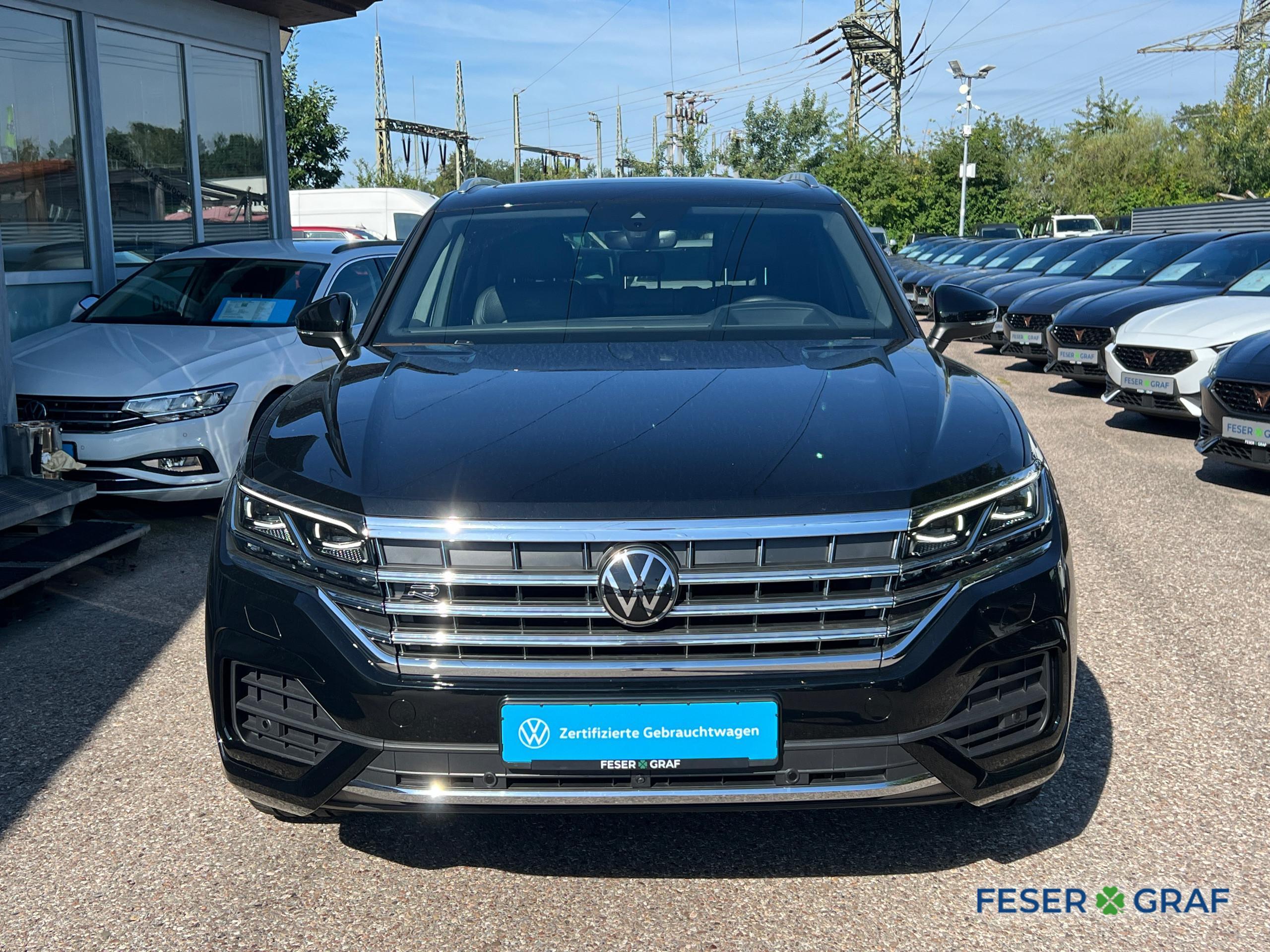 VW Touareg 3.0 TDI R-Line 4Motion AHK PANO IQ.LIGHT SHZ KAM N 