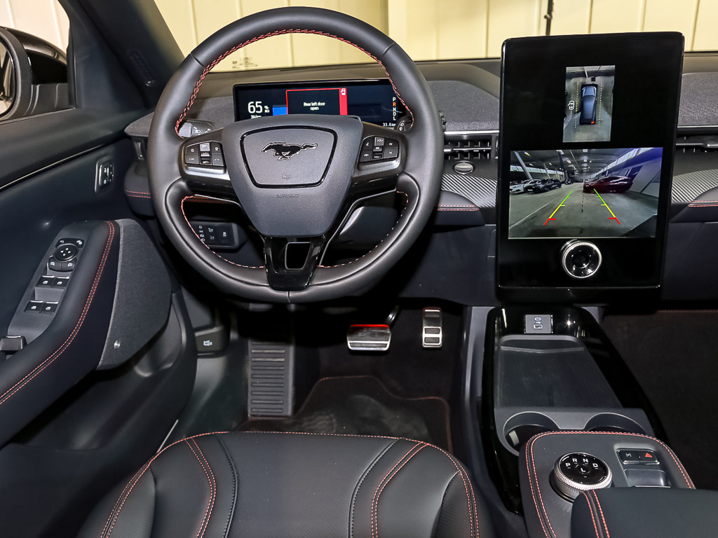 Ford Mustang MACH-E AWD ach-E Allrad Navi digitales Cockpit Mem 