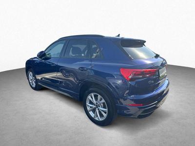 Audi Q3 45 TFSIe - S line - VIRTUAL - TEMPOMAT - DAB 