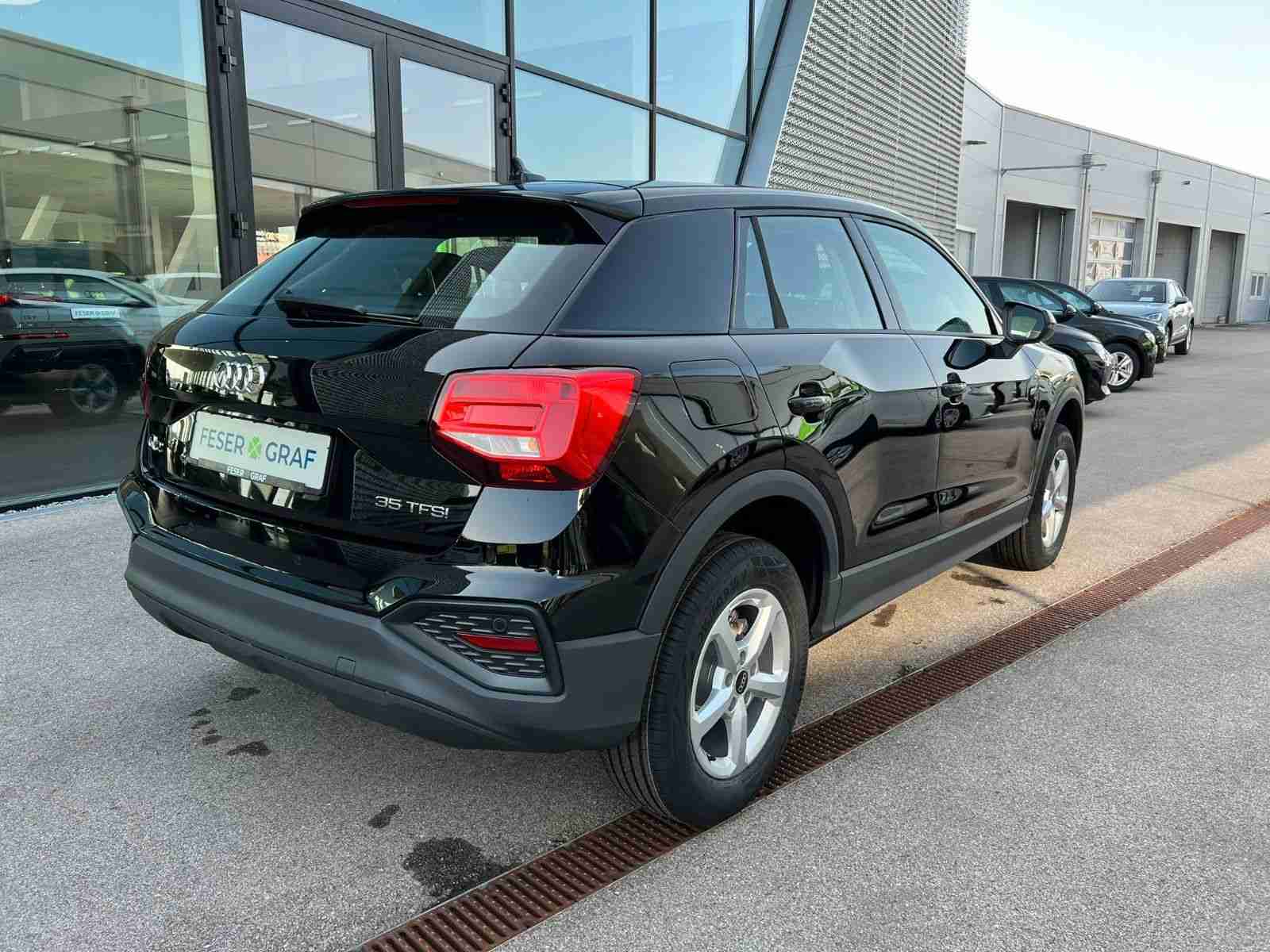 Audi Q2 35 TFSI 150PS Automatik *Navigation*Keyless* 