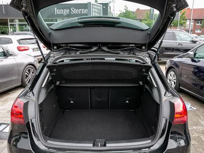 Mercedes-Benz A 200 Progressive Advanced Black ATG Kamera LED 