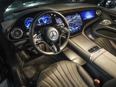Mercedes-Benz EQS 450+ ELECTRIC ART-HYPERSCREEN-HUD-DISTR. 
