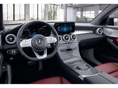 Mercedes-Benz GLC 300 e AMG-LINE PANO MBUX ABC HUD BURMESTER 