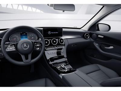 Mercedes-Benz C 300 de T AVANTGARDE COMAND AHK LED BUSINESS 