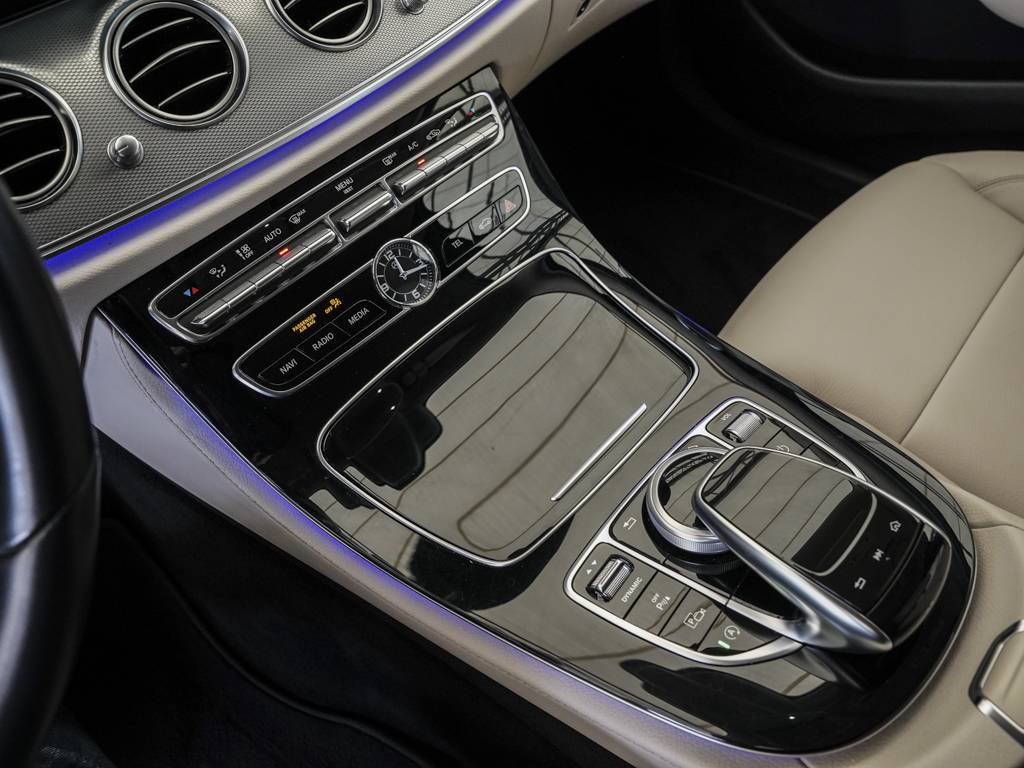 Mercedes-Benz E 400 d 4M T AVANTGARDE COMAND WIDE BURMESTER 